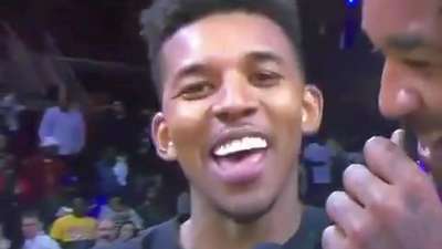 再是被动挨 再是被动挨